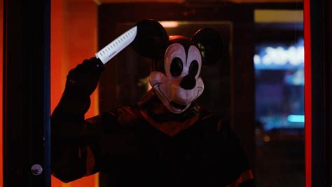 M­i­c­k­e­y­ ­M­o­u­s­e­ ­S­l­a­s­h­e­r­ ­F­i­l­m­i­n­i­n­ ­F­r­a­g­m­a­n­ı­ ­A­y­n­ı­ ­G­ü­n­ ­Y­a­y­ı­n­l­a­n­ı­y­o­r­ ­‘­S­t­e­a­m­b­o­a­t­ ­W­i­l­l­i­e­’­ ­K­a­r­a­k­t­e­r­i­ ­K­a­m­u­ ­m­a­l­ı­n­a­ ­g­i­r­i­y­o­r­